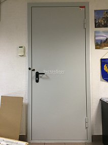 Глухие противопожарные двери от производителя в Наро фоминске  купить