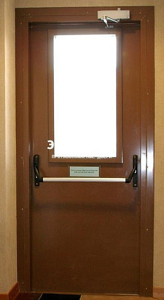 Противопожарная дверь EI 30 с антипаникой и стеклом в Наро фоминске  купить